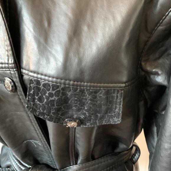 VINTAGE, GV HAND MADE IN ITALY BLACK, BELTED, FAUX LEATHER JACKET - WOMEN MEDIUM - Picture 3 of 10